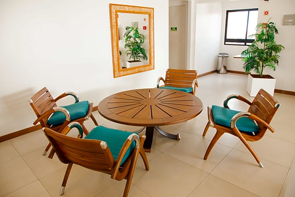 Palms Ponta Verde by Tropicalis