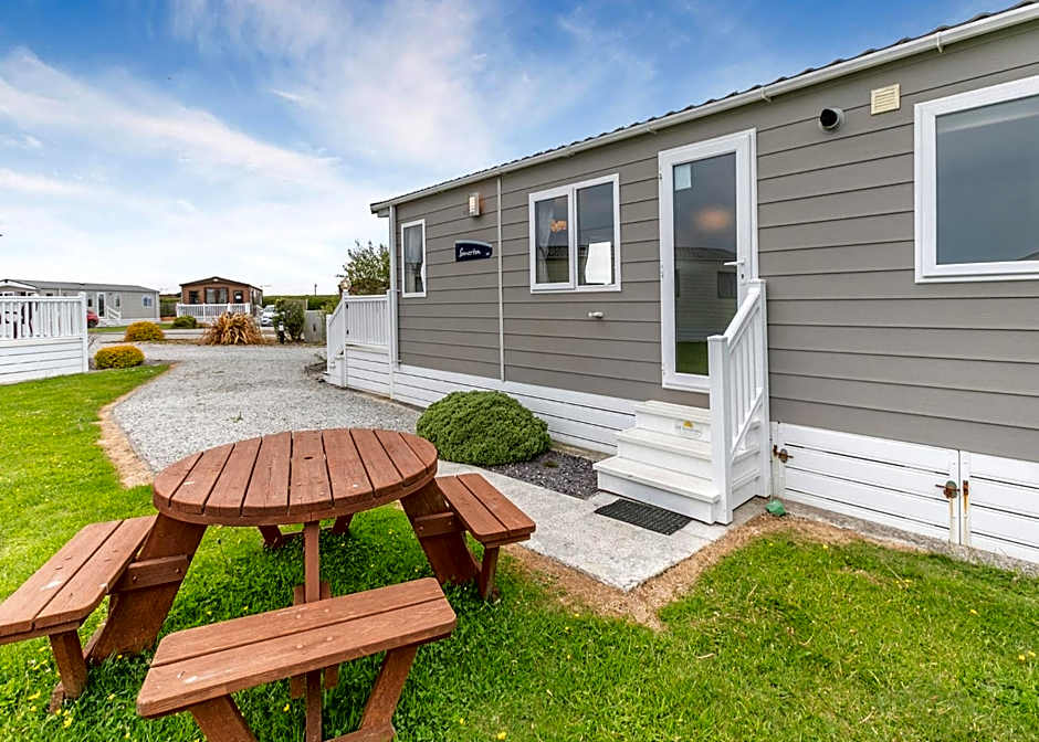 Looe Coastal Retreat