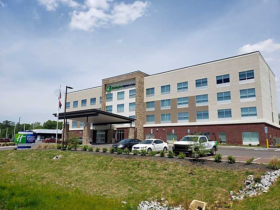 Holiday Inn Express And Suites Nashville North - Springfield By IHG
