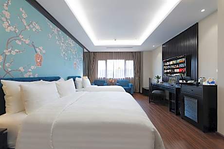 Family Room with City View