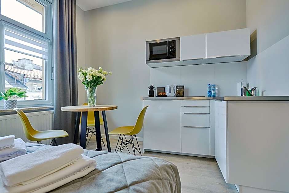 FLORIANSKA 32 by PI Apartments