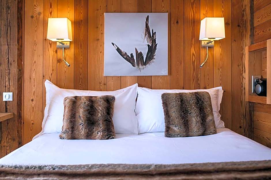 Au Coeur Du Village Hotel