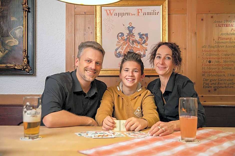 Hotel Restaurant Goldener Hirsch