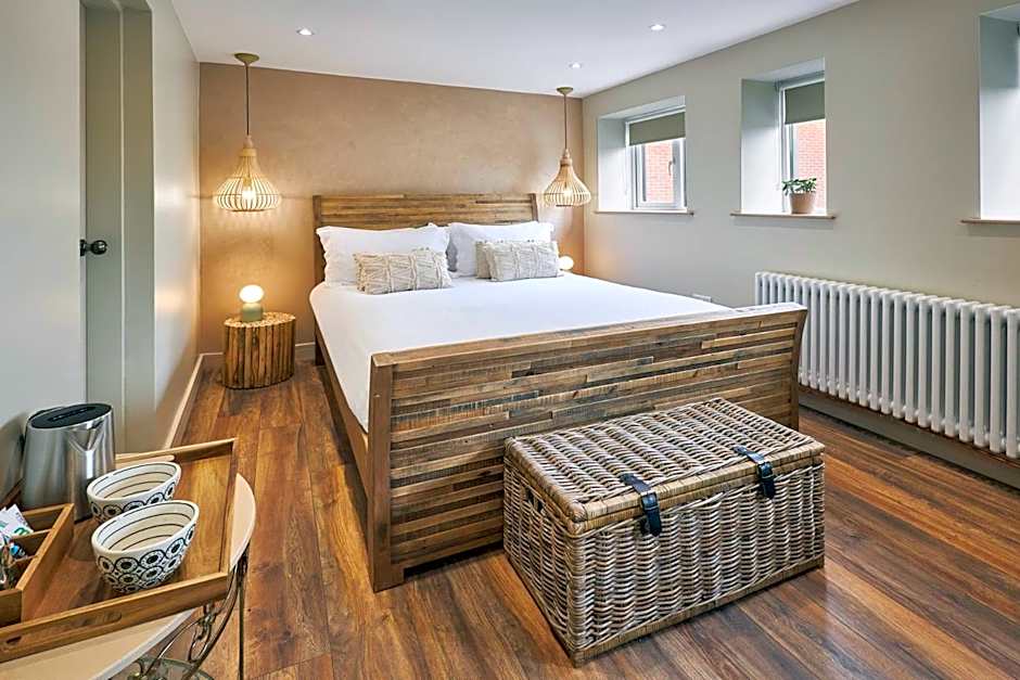 The Believe Boutique (Believe Bar & Bedrooms)