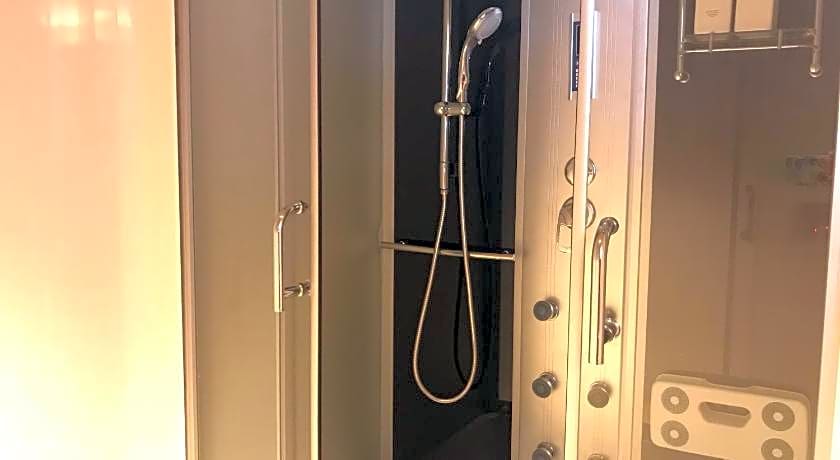 Shiki Shiki Higashiyama