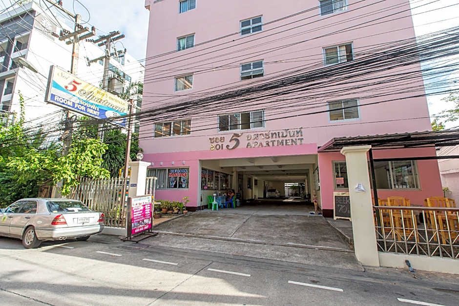 Soi 5 Apartment