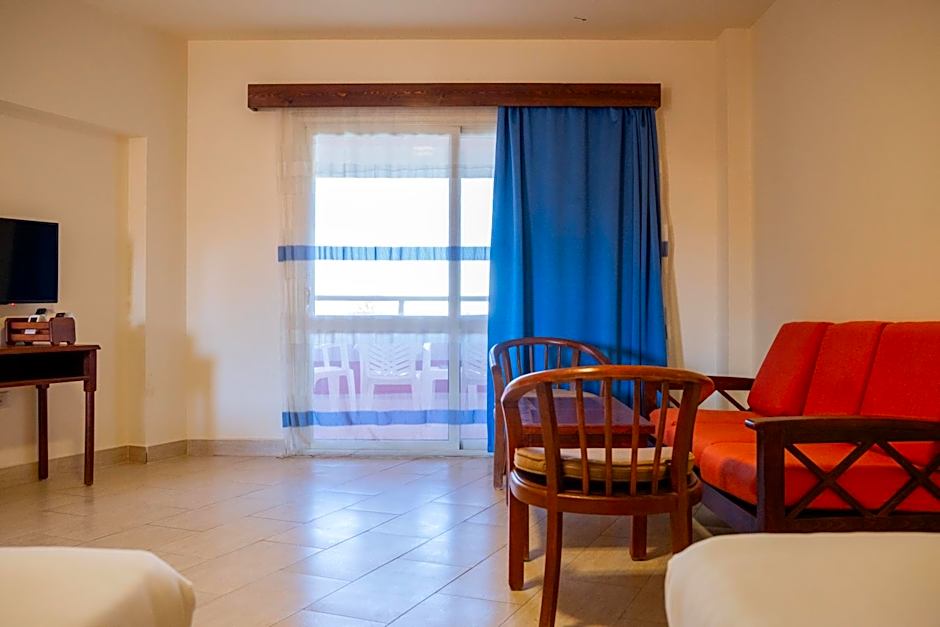 Fanar Hotel