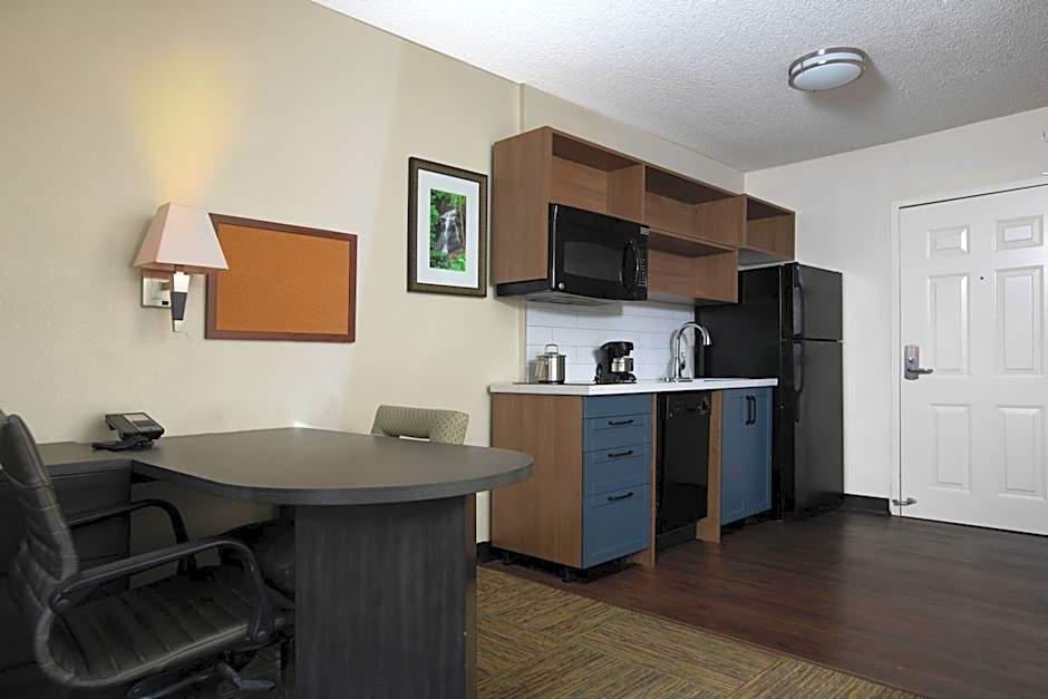 Candlewood Suites Colonial Heights - Fort Lee By IHG