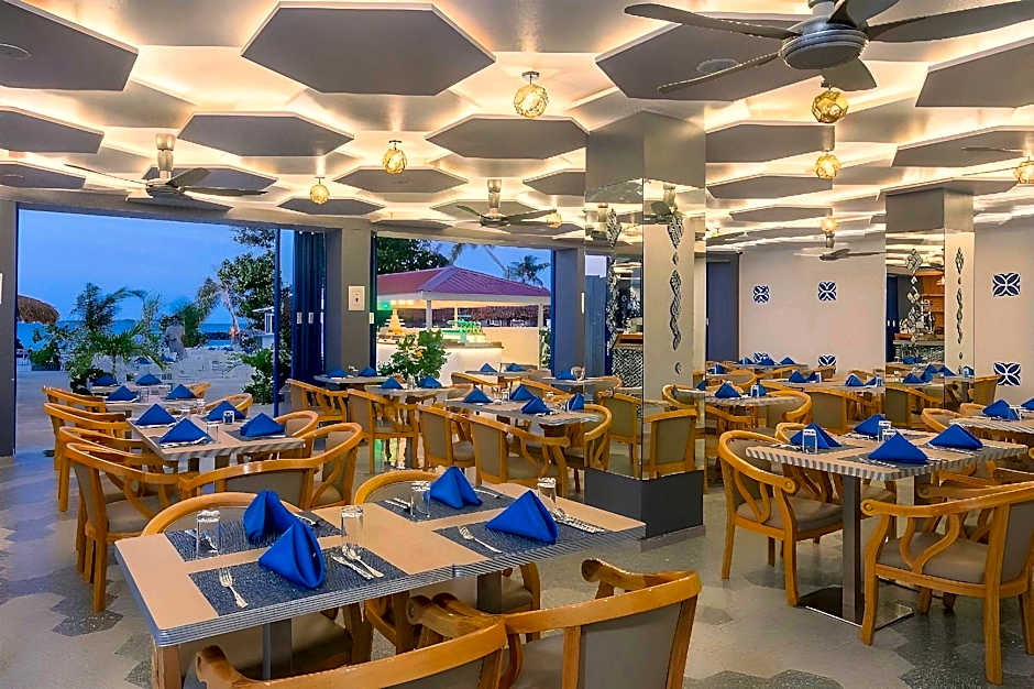 Kaani Palm Beach at Maafushi