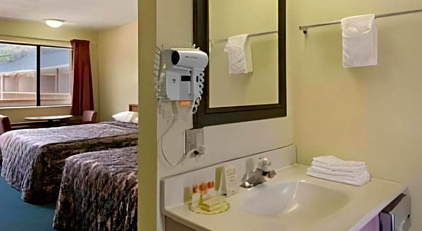 Americas Best Value Inn Canton, NC