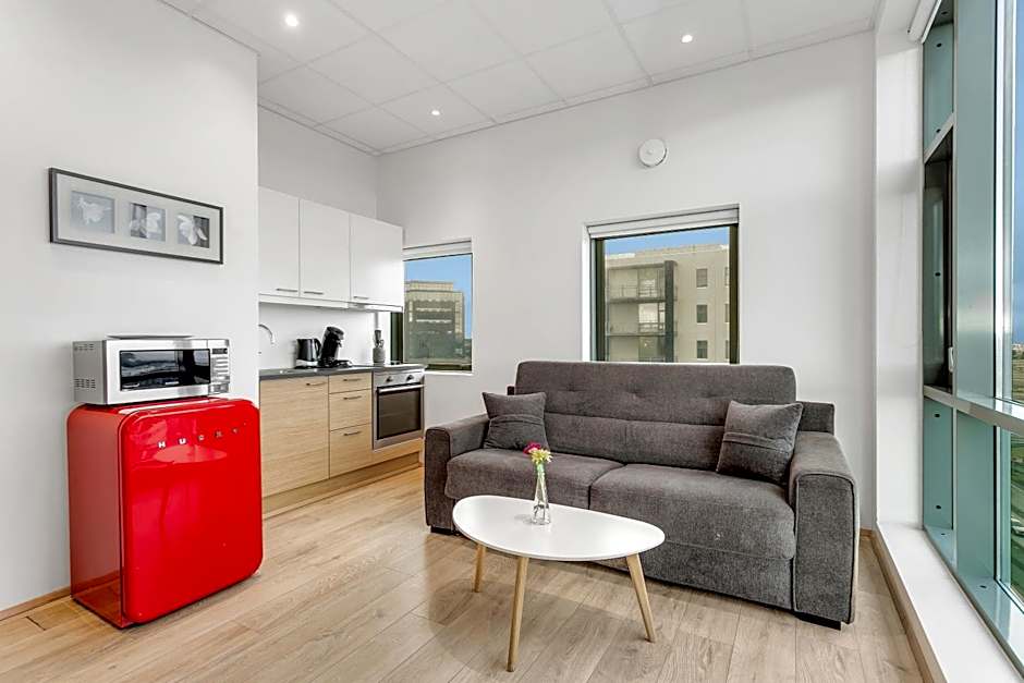 Blue Mountain Apartments by Heimaleiga