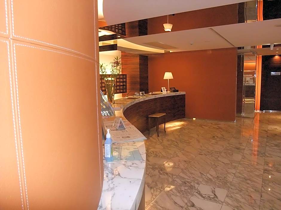 Center Hotel Toyota