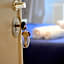 Check-Inn Rooms