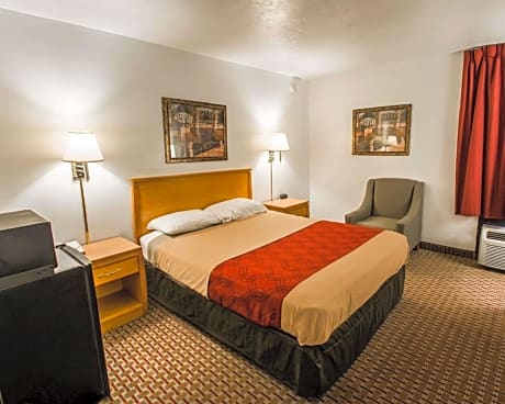 1 Queen Bed, Nonsmoking