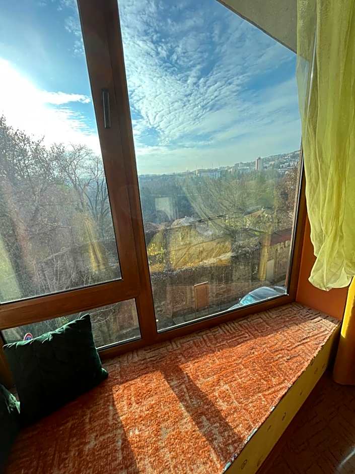 HOTEL BOLYARI