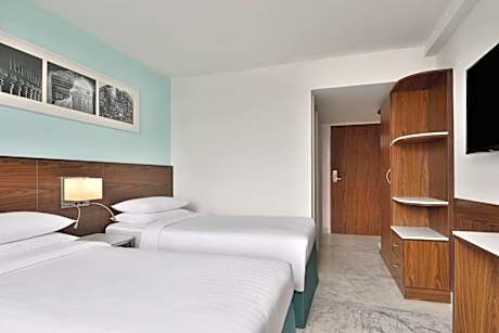 Fairfield Executive Twin Room with Lounge Access