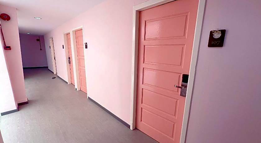 Pink Cabana Hotel