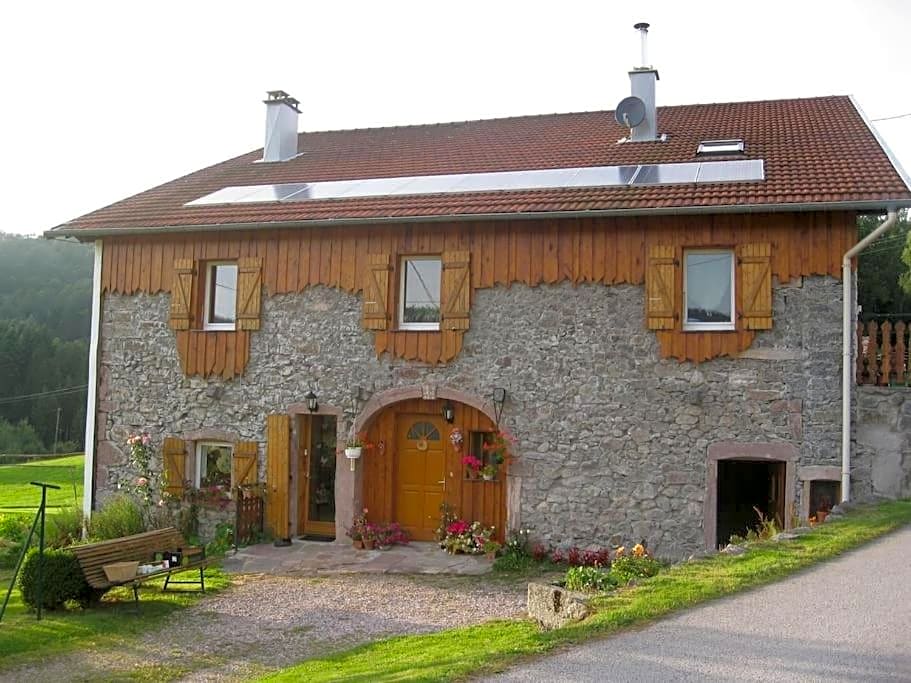 chambre d'hôtes nos racines (chez Muriel et Philippe)