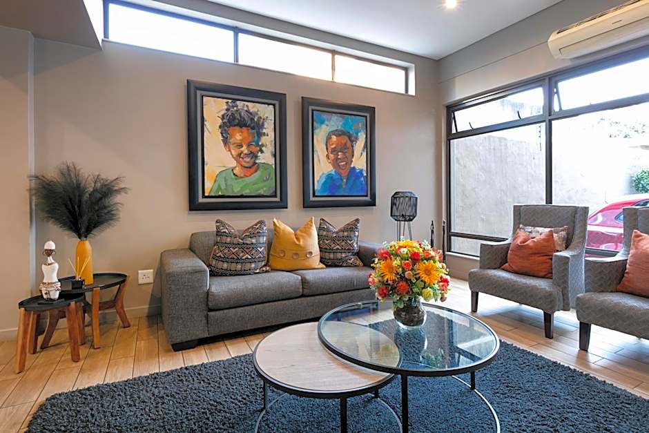 Akanani Apartments