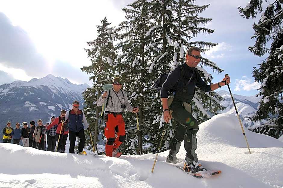 Hotel Gasthof Kröll, 4 Skigebiete in unmittelbarer Nähe, Restaurant mit regionaler Küche