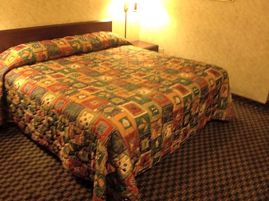 Richmond Inn and Suites