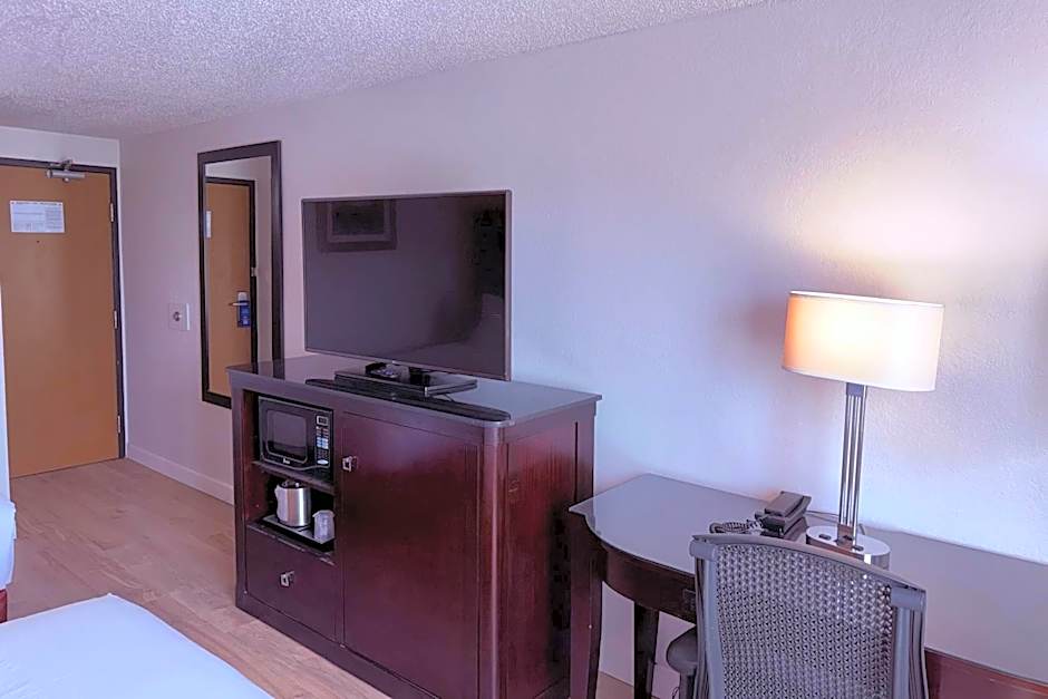 Motel 6-Albert Lea, MN