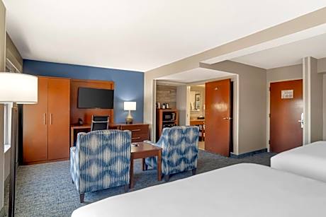 Comfort Suites near Birkdale Village - Huntersville