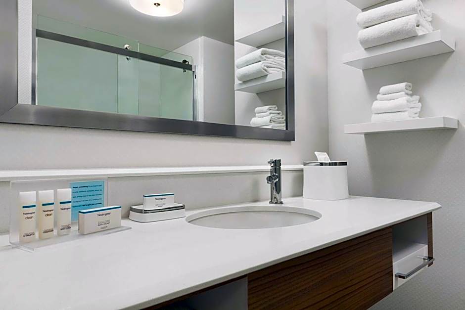 Hampton Inn By Hilton Turlock
