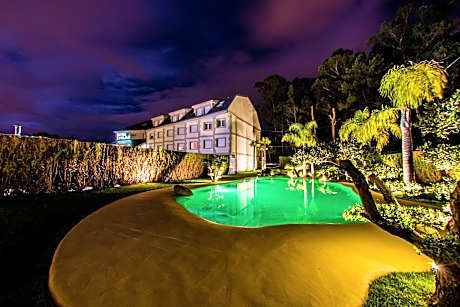 Hotel Dinajan