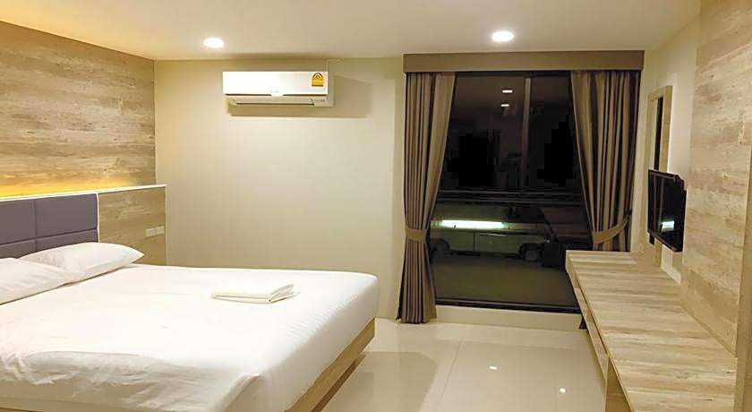 Sattahip 9 Boutique Hotel