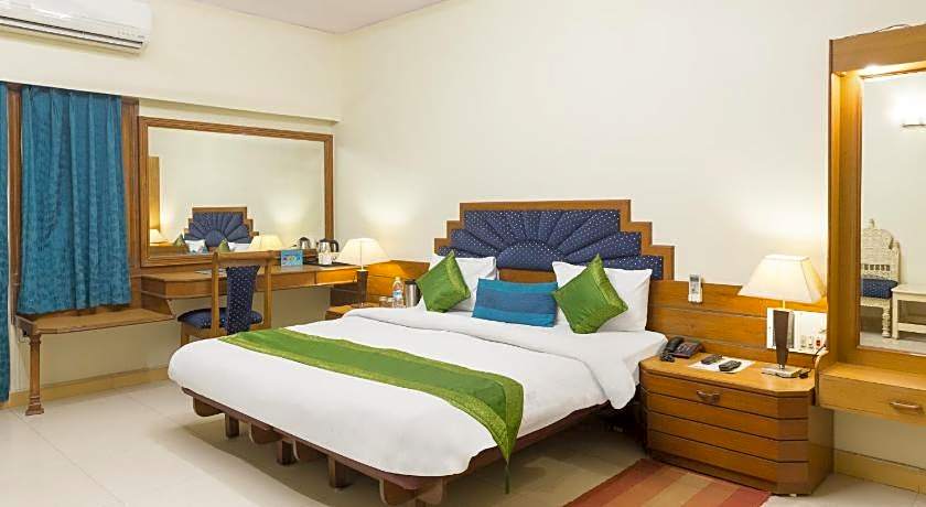 Treebo Natraj - Jaipur