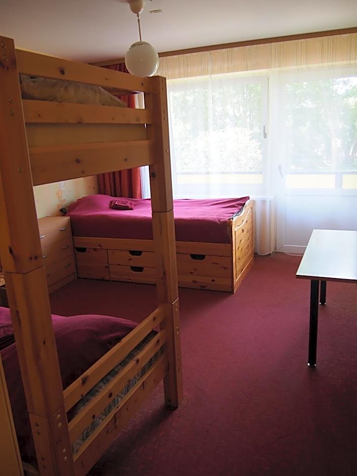 Dzīvokļi Dunikas ielā 1