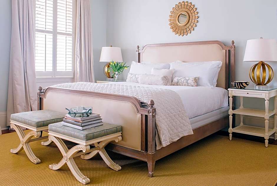 Photo 1 of 5 of Veranda 1 Queen Bed
