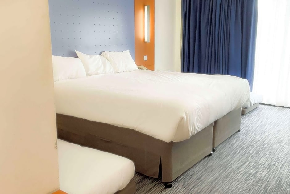 Ramada London North M1