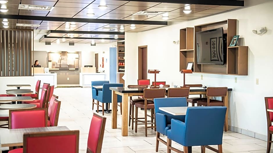 Holiday Inn Express Hotel & Suites Sedalia By IHG