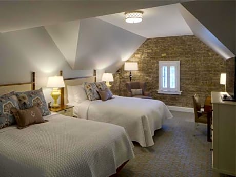 Queen Room with Two Queen Beds