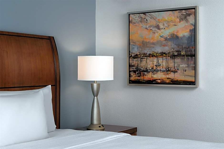 Hilton Garden Inn Charleston Waterfront/Downtown