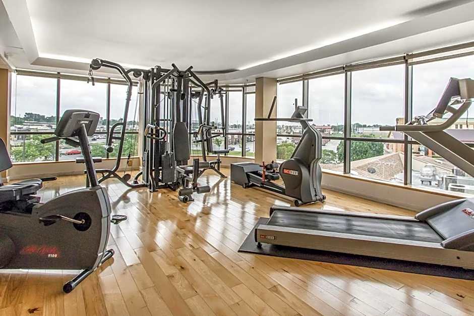 Ramada by Wyndham Tulsa Broken Arrow