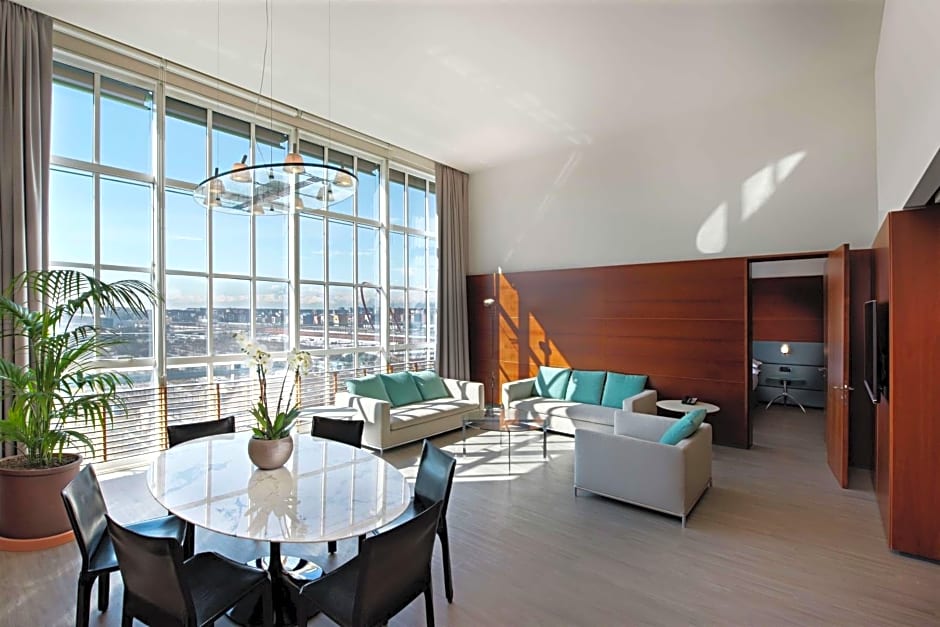 DoubleTree by Hilton Turin Lingotto