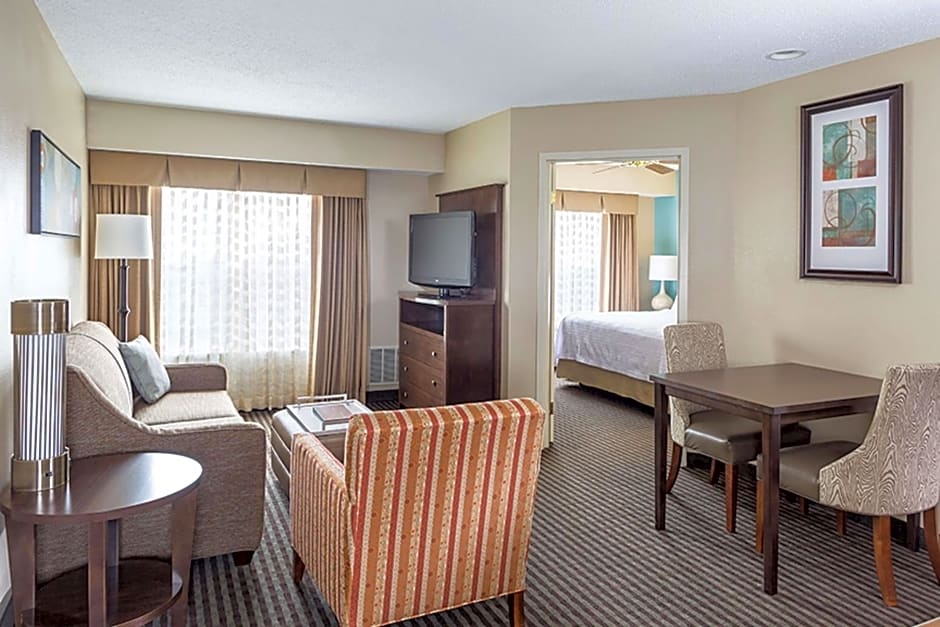 Homewood Suites By Hilton Grand Rapids