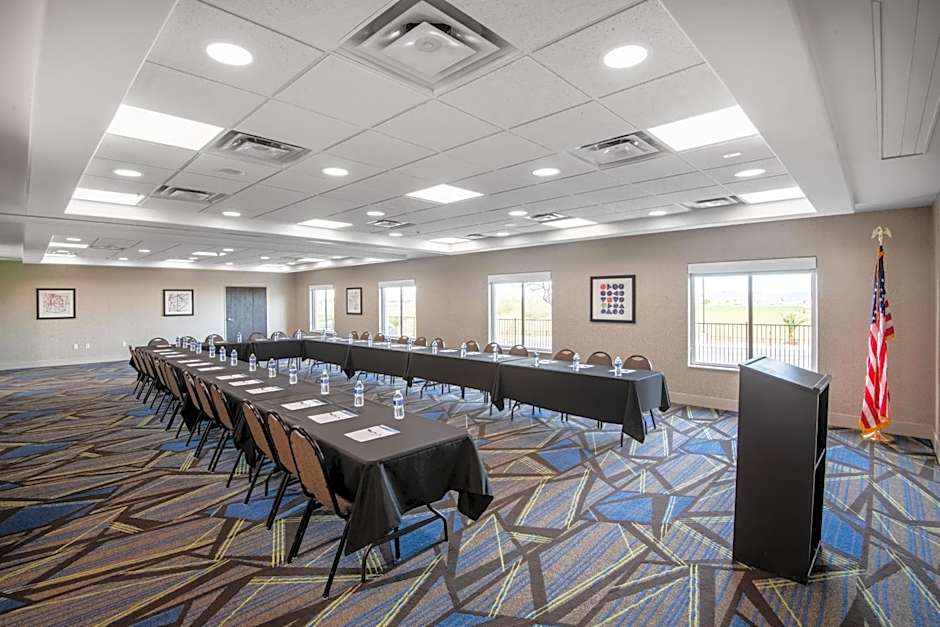Holiday Inn Express Hotel & Suites Yuma By IHG