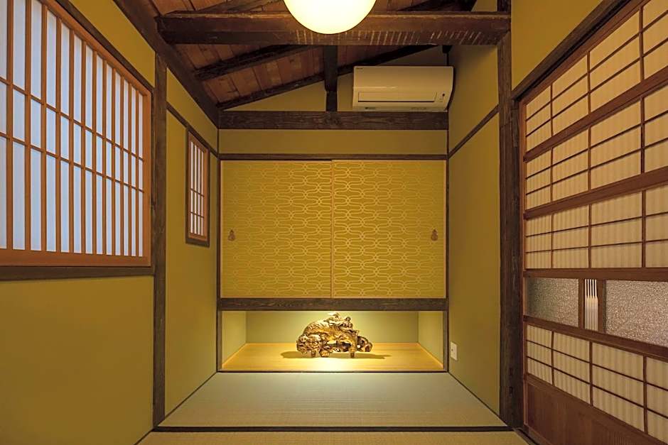 Yoshimigura Machiya House