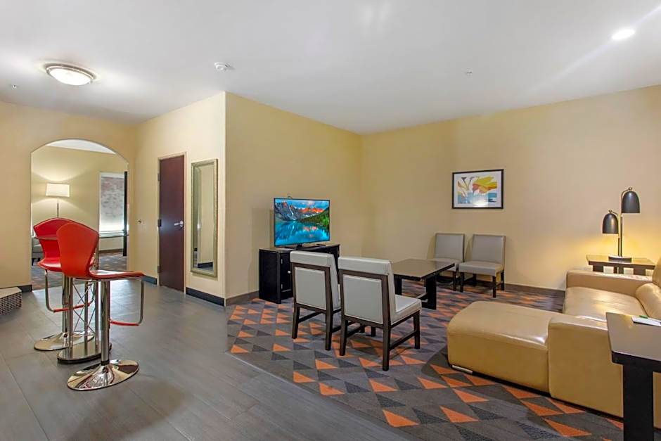 Holiday Inn Hotel & Suites Waco Northwest By IHG