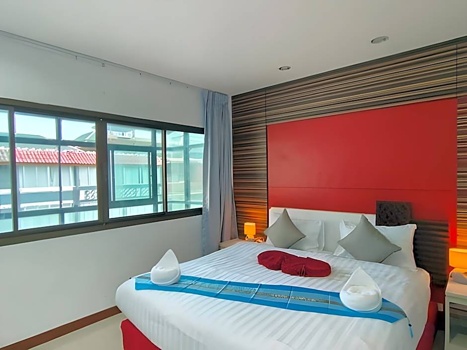 Patong Max Value Hotel