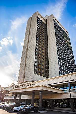 Astoria Grand Hotel