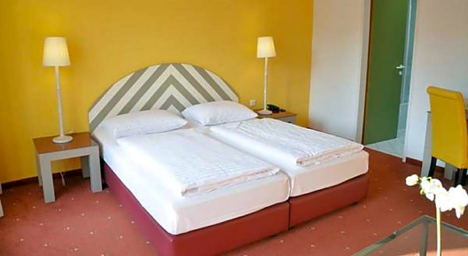 Hotel Neutor Express