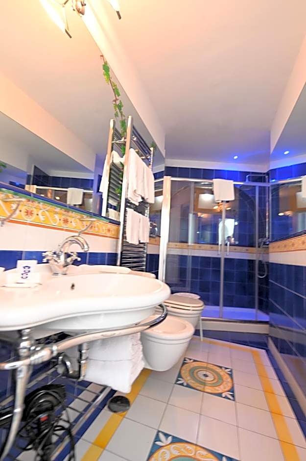 Hotel Croce Di Amalfi