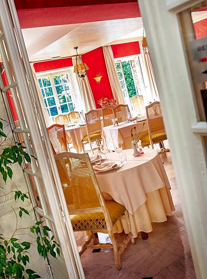 Logis Hôtel Restaurant L'Ile de Sées