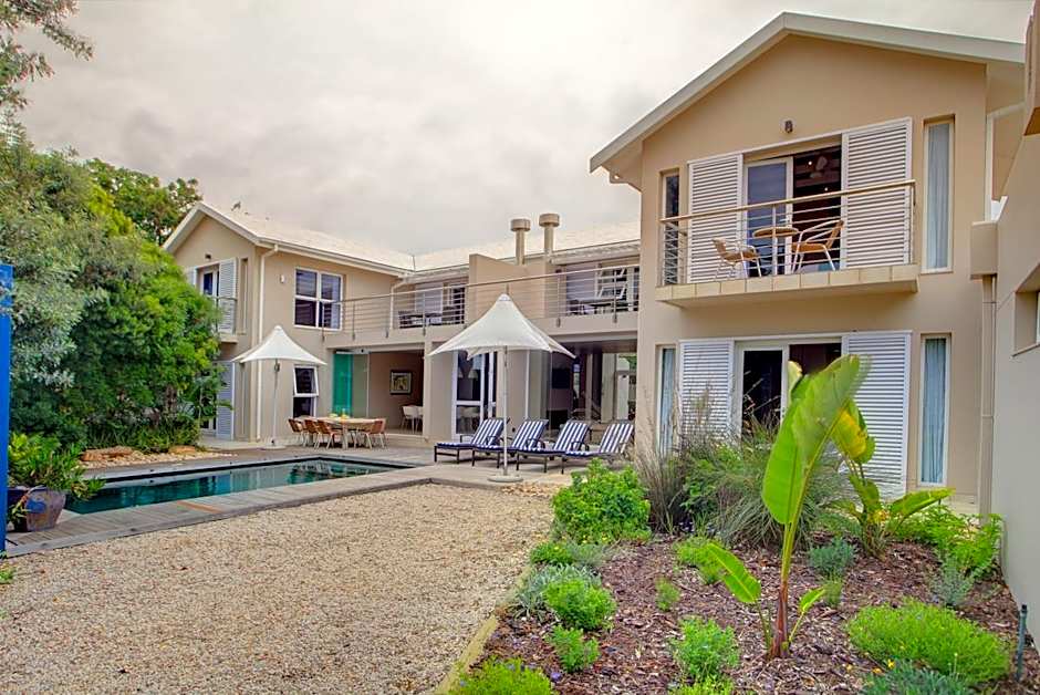 Photo 1 of 27 of Starfish Lodge