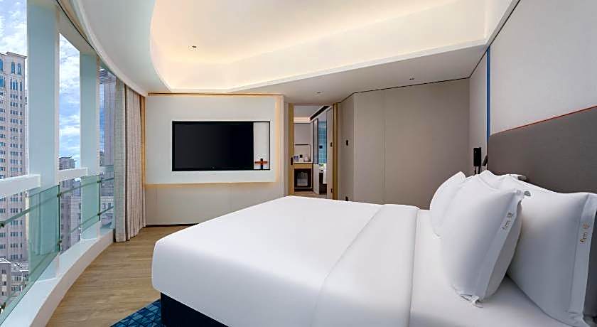 Holiday Inn Express Dalian City Center